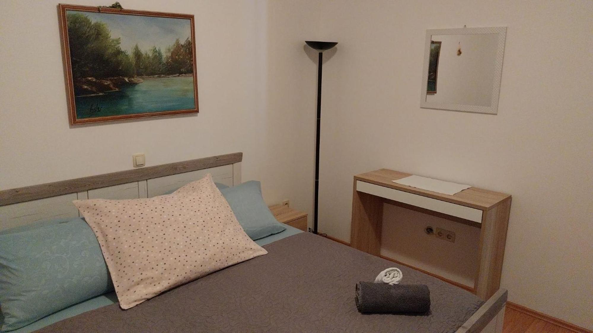 Apartments Zemunik โอมิช ภายนอก รูปภาพ